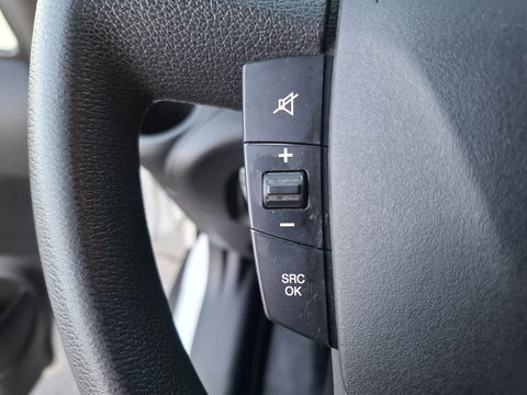 Iveco Daily 35C18V 3.0 352 H1 L2H2 / DUBBEL LUCHT / 180 PK / DUBBELE SCHUIFDEUR / EURO 6