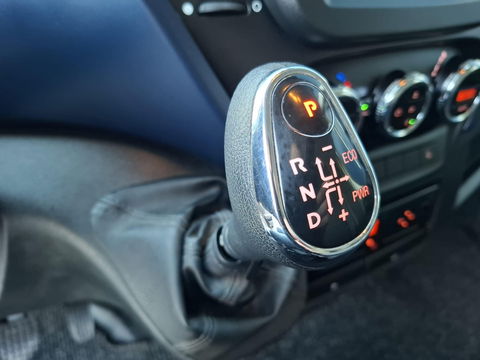 Iveco Daily 35C18V 3.0 352 H1 L2H2 / DUBBEL LUCHT / 180 PK / DUBBELE SCHUIFDEUR / EURO 6