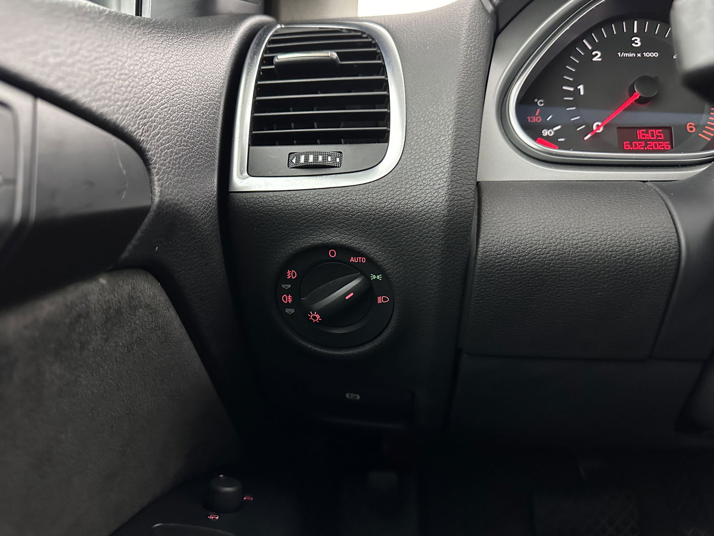 Audi Q7 3.0 TDI Quattro Pro Line + Aut. *LEATHER | XENON | NAVI-FULLMAP | HEATED-COMFORTSEATS | PRIVACYGLASS | SHIFTPADDLES | ECC | PDC | CRUISE | TOWBAR | 21''ALU*