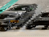 Volvo XC40 - 1.5 T3 R-Design 157Pk (APPLE CARPLAY, GROOT NAVI, LEDER/ALCANTARA, MEMORY SEATS, STUURWIEL VERWARMD, CAMERA, ADAPTIVE CRUISE, NIEUWSTAAT)