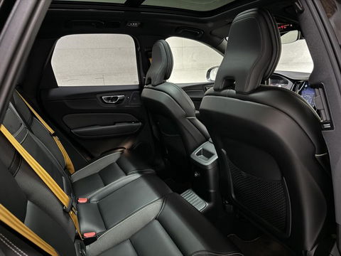 Volvo XC60 2.0 T8 AWD Polestar Engineered H/K Pano HUD ACC