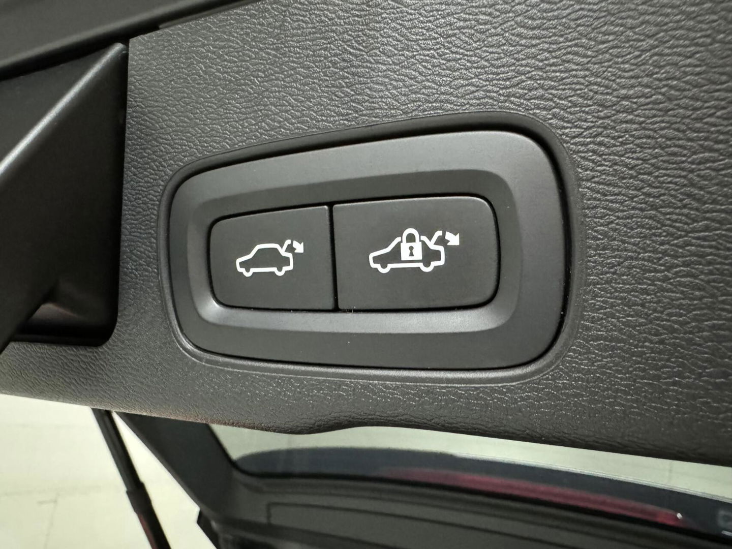 Volvo XC60 2.0 T8 AWD Polestar Engineered H/K Pano HUD ACC