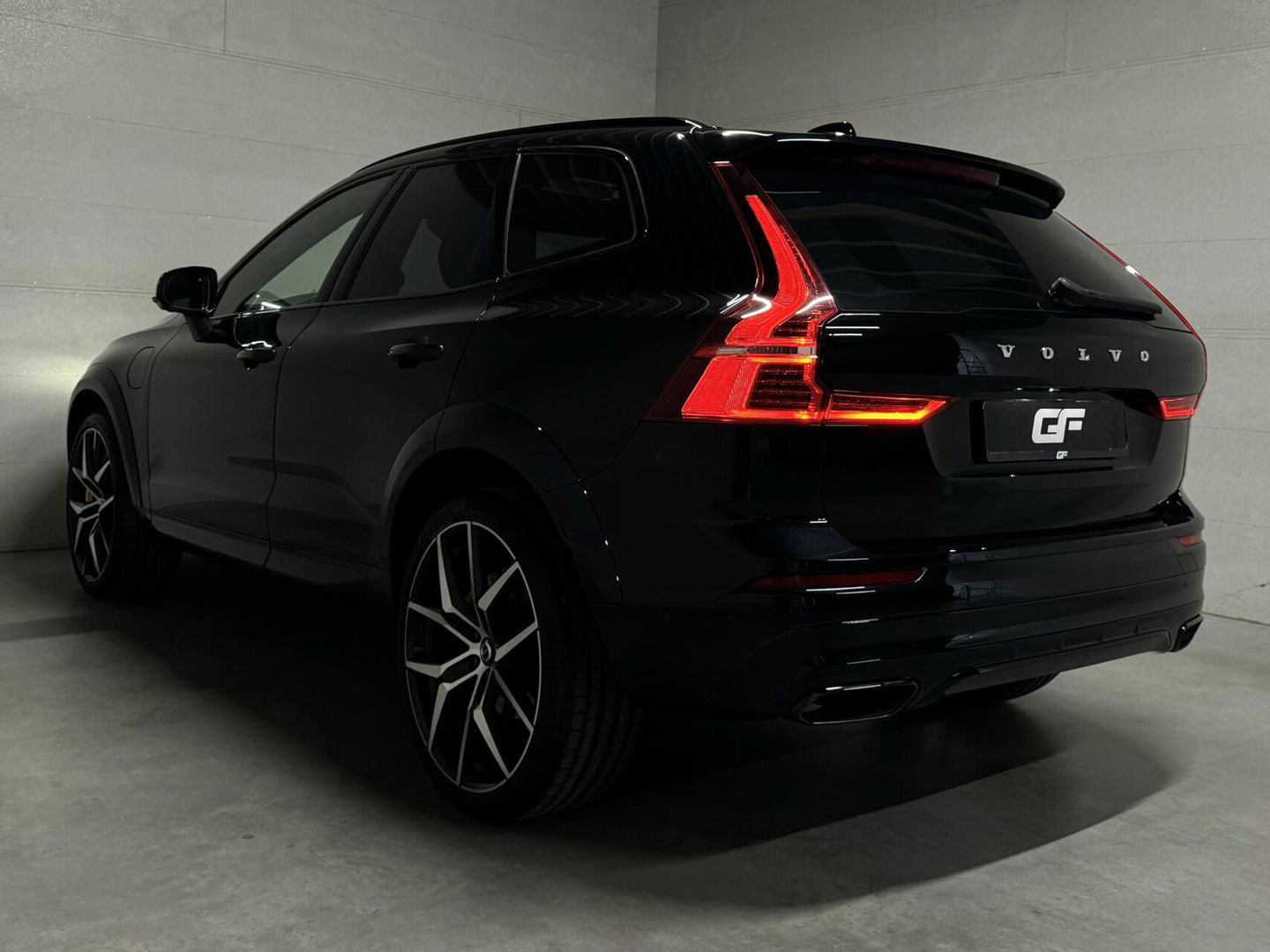Volvo XC60 2.0 T8 AWD Polestar Engineered H/K Pano HUD ACC