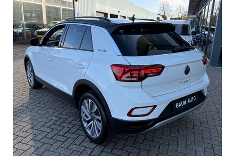Volkswagen T-Roc 2.0 TDI AUTOMAAT 150PK GOAL AIRCO NAVI PDC-CAMERA.