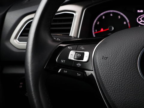 Volkswagen T-Roc 1.5 TSI Style Business 150pk Automaat | 44.390km!