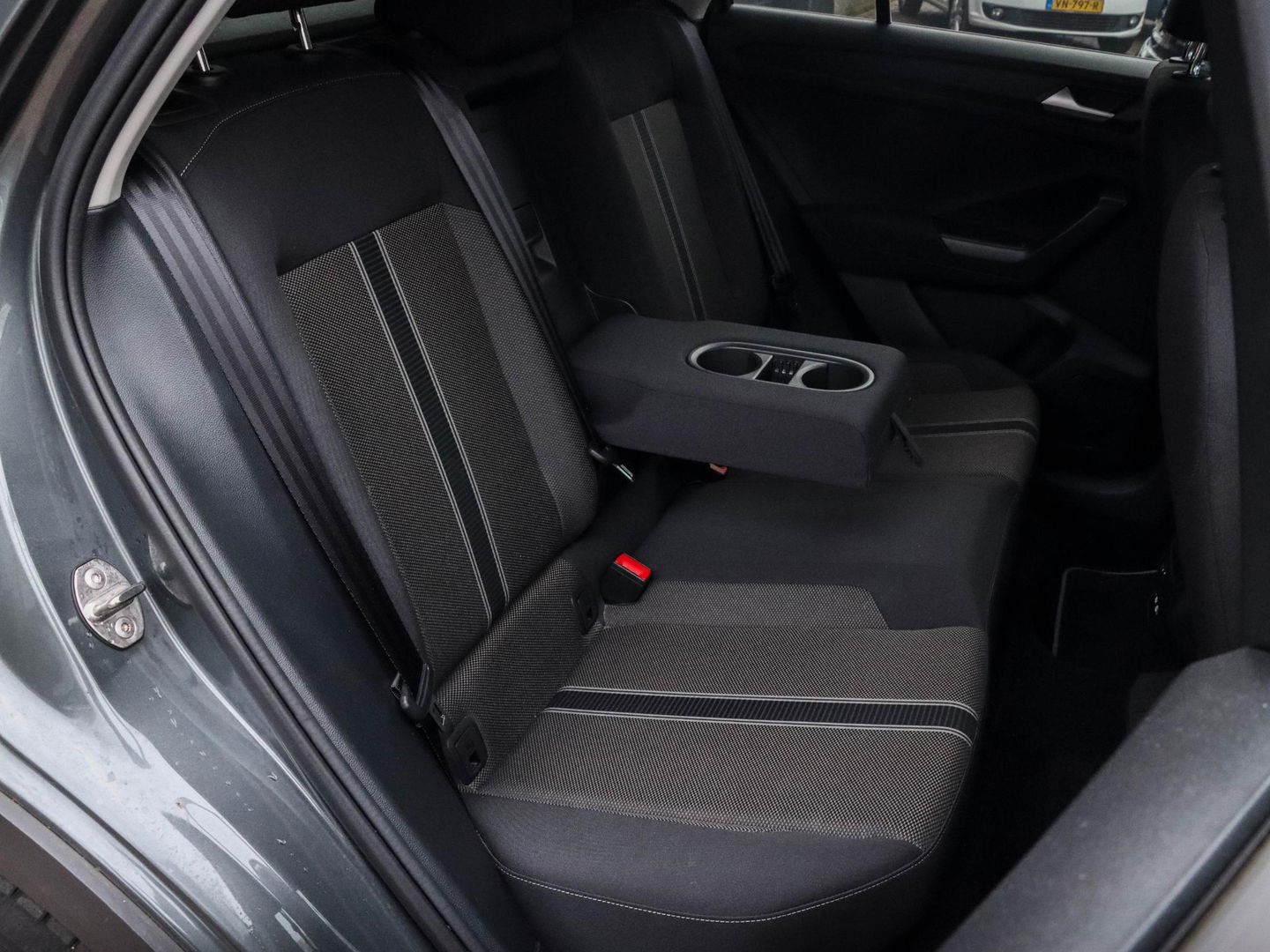 Volkswagen T-Roc 1.5 TSI Style Business 150pk Automaat | 44.390km!