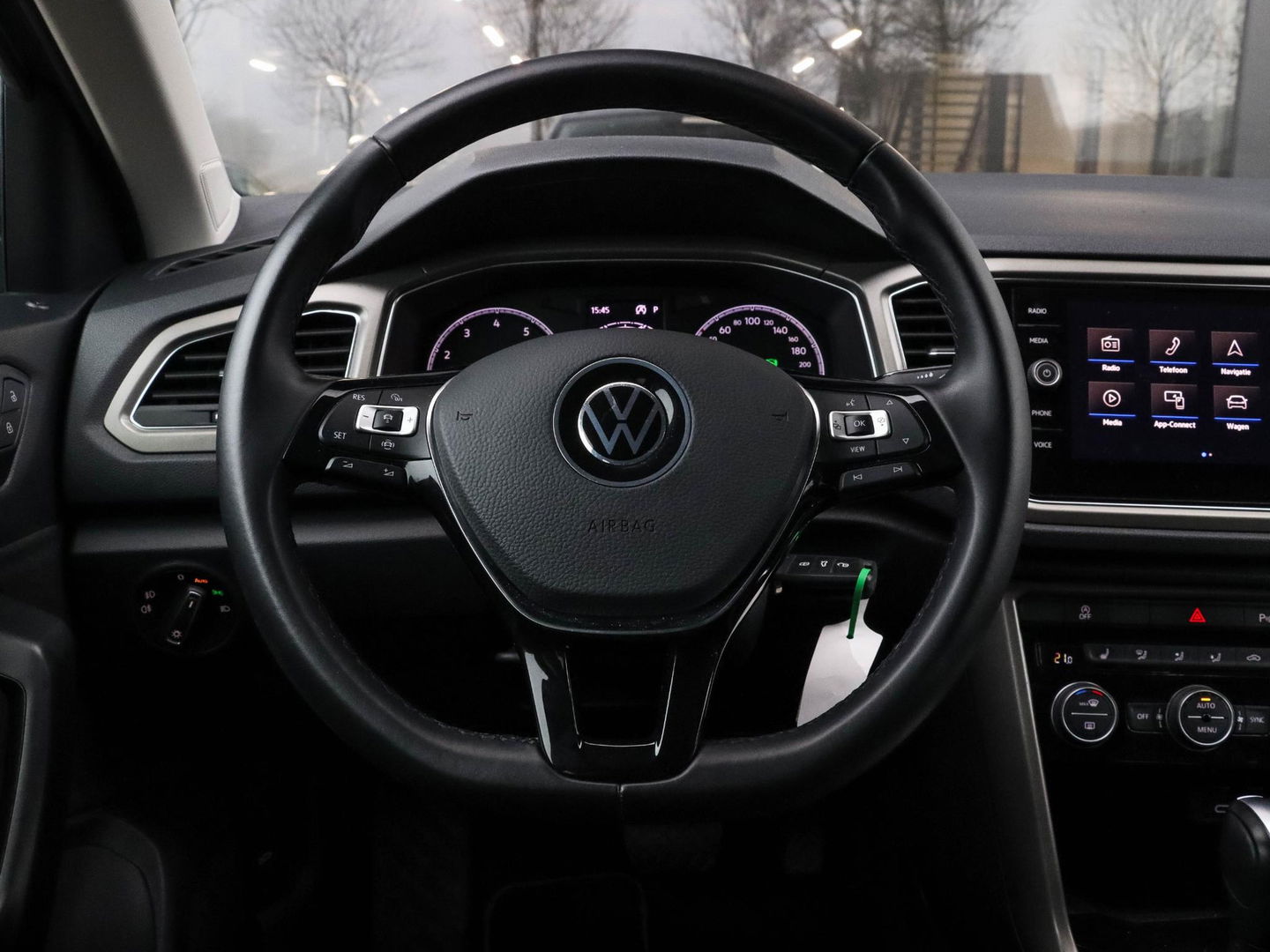 Volkswagen T-Roc 1.5 TSI Style Business 150pk Automaat | 44.390km!