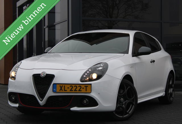 Alfa Romeo Giulietta - 1.4 Turbo AUT | Leder | Org. NL | Stoelverwarming