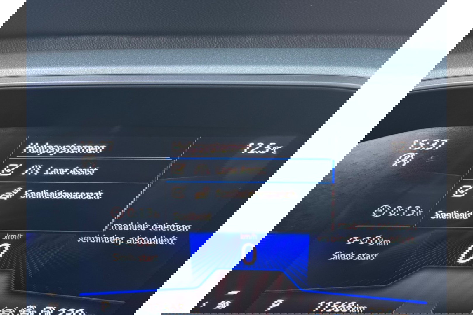 Volkswagen T-Roc 2.0 TDI AUTOMAAT 150PK GOAL AIRCO NAVI PDC-CAMERA.