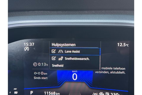 Volkswagen T-Roc 2.0 TDI AUTOMAAT 150PK GOAL AIRCO NAVI PDC-CAMERA.