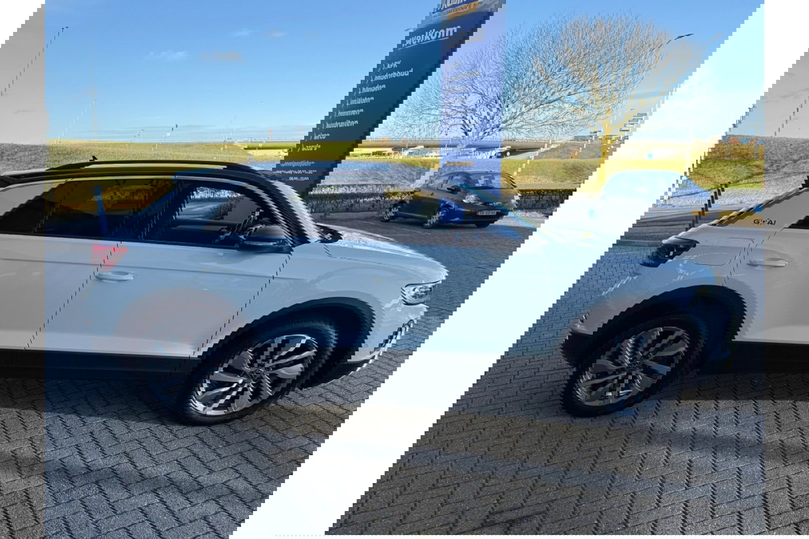 Volkswagen T-Roc 2.0 TDI AUTOMAAT 150PK GOAL AIRCO NAVI PDC-CAMERA.