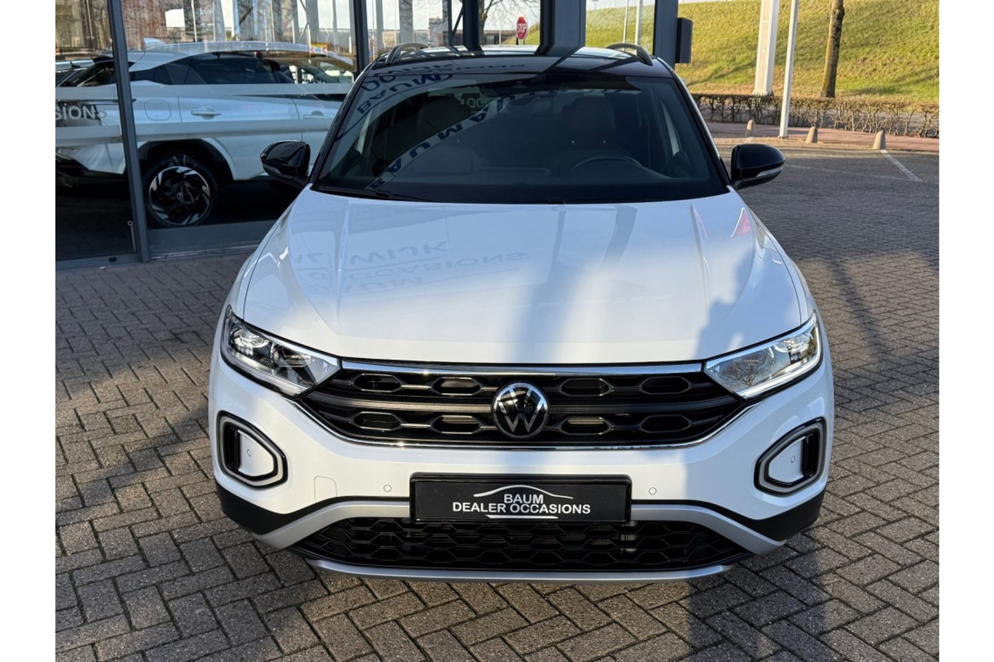 Volkswagen T-Roc 2.0 TDI AUTOMAAT 150PK GOAL AIRCO NAVI PDC-CAMERA.