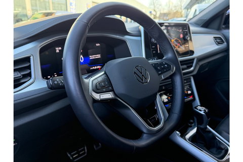 Volkswagen T-Roc 2.0 TDI AUTOMAAT 150PK GOAL AIRCO NAVI PDC-CAMERA.