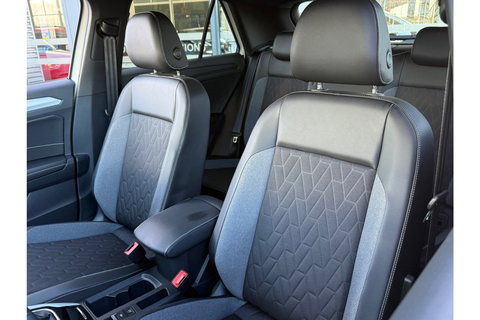Volkswagen T-Roc 2.0 TDI AUTOMAAT 150PK GOAL AIRCO NAVI PDC-CAMERA.