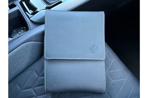 Volkswagen T-Roc 2.0 TDI AUTOMAAT 150PK GOAL AIRCO NAVI PDC-CAMERA.