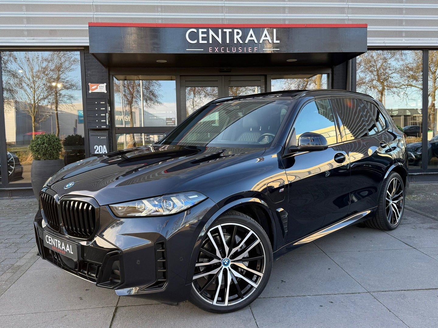 BMW X5 XDrive50e M-Sport Pano|Skylounge|Harman&Kardon|Keyless|Memory|490PK|ACC