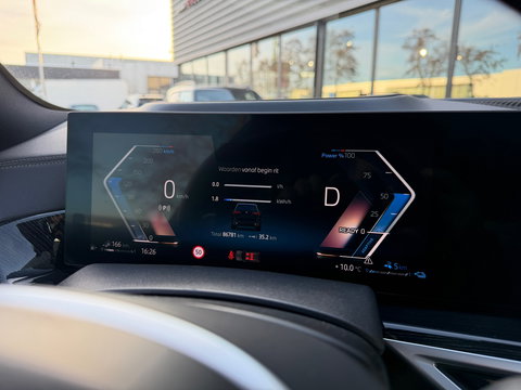 BMW X5 XDrive50e M-Sport Pano|Skylounge|Harman&Kardon|Keyless|Memory|490PK|ACC