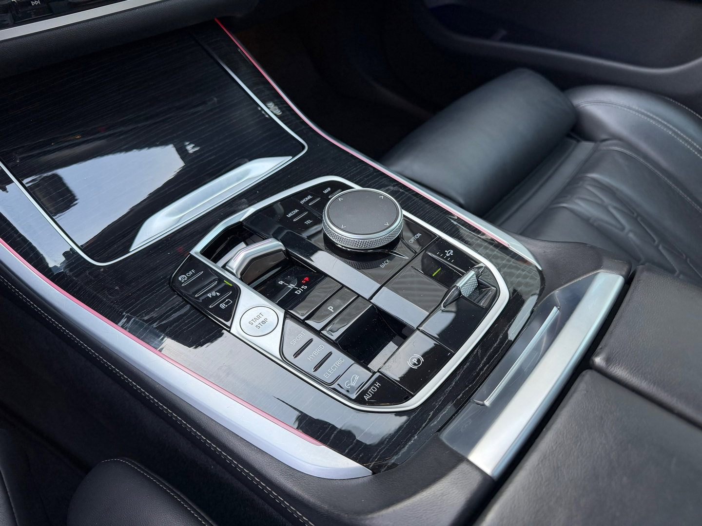 BMW X5 XDrive50e M-Sport Pano|Skylounge|Harman&Kardon|Keyless|Memory|490PK|ACC