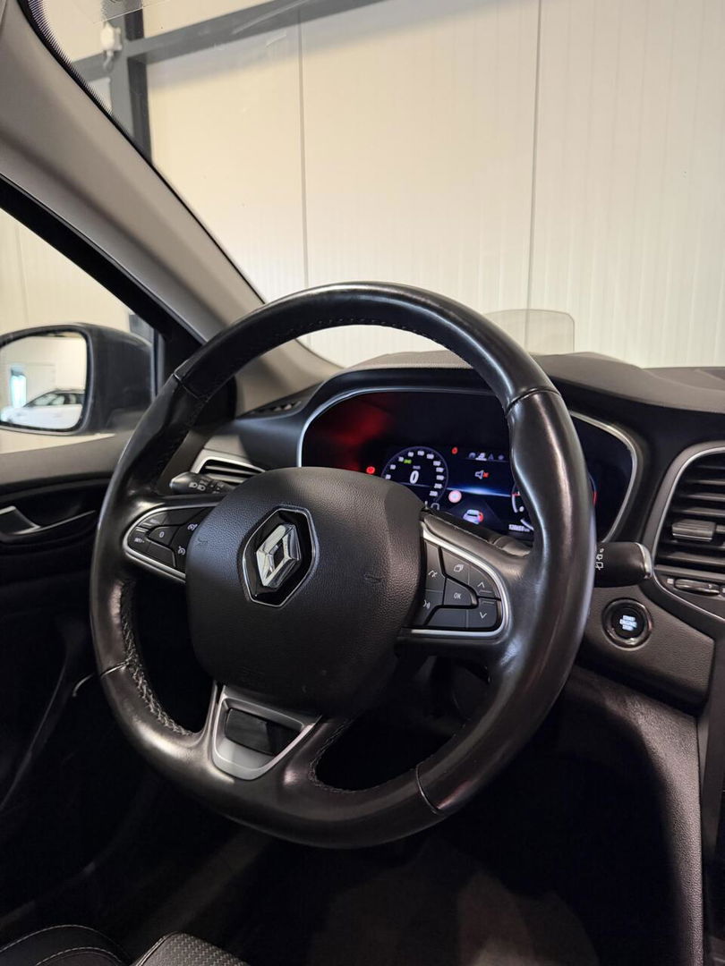 Renault Mégane Estate 1.3 TCe Intens 158PK Trekhaak Carplay