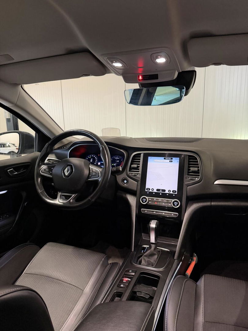 Renault Mégane Estate 1.3 TCe Intens 158PK Trekhaak Carplay