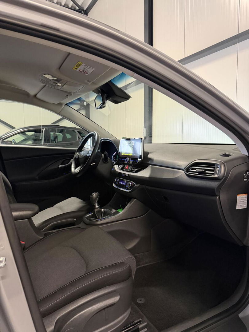 Hyundai i30 1.0 T-GDi MHEV Comfort Smart Carplay Camera NAP