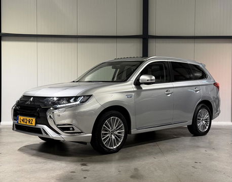 Mitsubishi Outlander 2.4 PHEV Intense+ AWD Camera Carplay