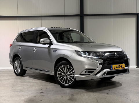 Mitsubishi Outlander 2.4 PHEV Intense+ AWD Camera Carplay