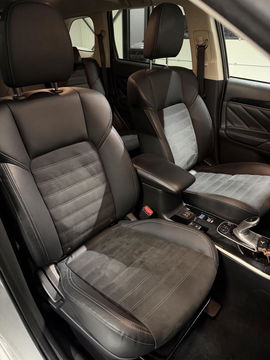 Mitsubishi Outlander 2.4 PHEV Intense+ AWD Camera Carplay