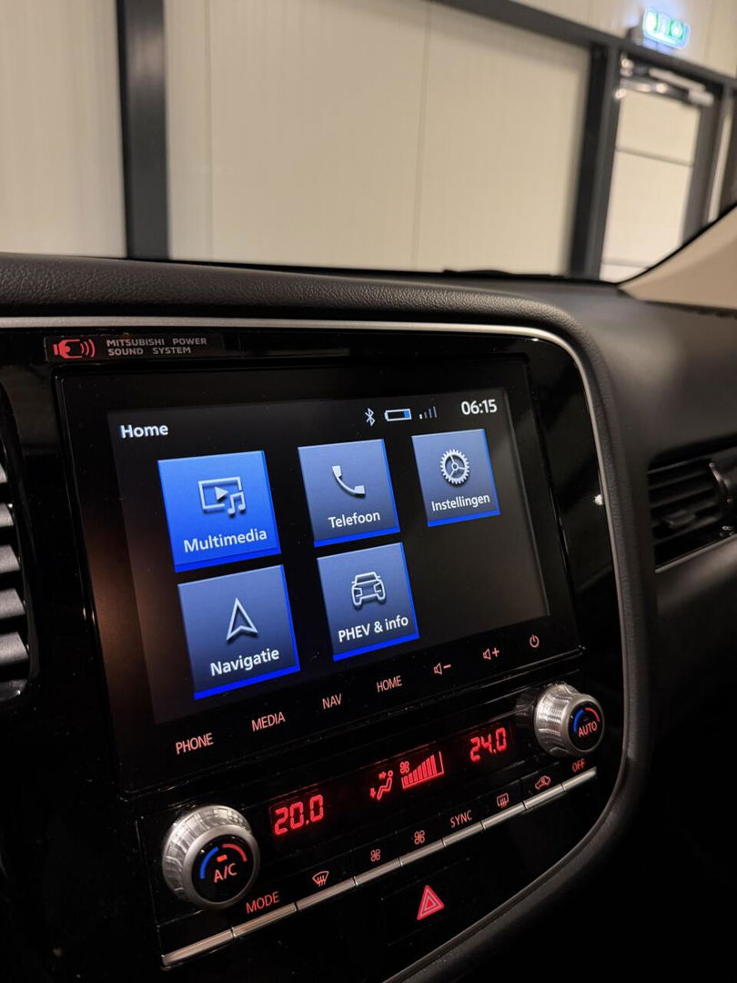 Mitsubishi Outlander 2.4 PHEV Intense+ AWD Camera Carplay