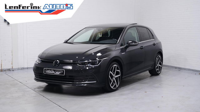 Volkswagen Golf - 1.5 eTSI 150 pk Style DSG Aut. Panodak, NAP LED Koplampen, App Connect, Parkeerhulp, 1e Eigenaar