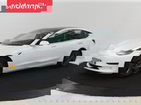 Tesla Model 3 - Standard RWD Plus 60 kWh | Autopilot | Panoramadak | Leder | Stoelverwarming | Full LED | Camera | Navigatie | Keyless