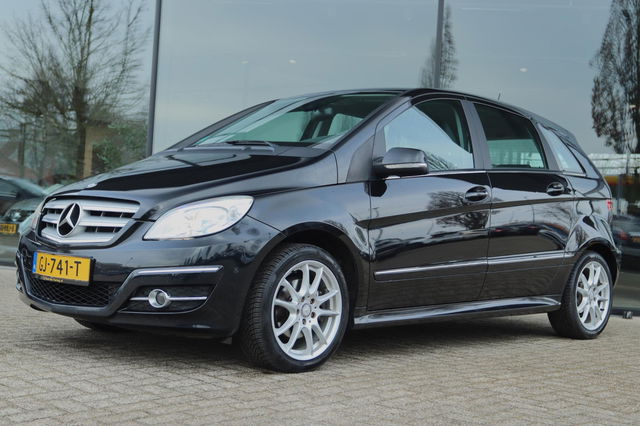 Mercedes-Benz B-Klasse - 200 AUT. | TREKHAAK | AIRCO | CRUISE | STOELVERW.