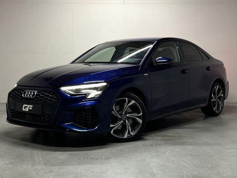 Audi A3 Limousine 35 TFSI S-Line Black Edition CarPlay Camera