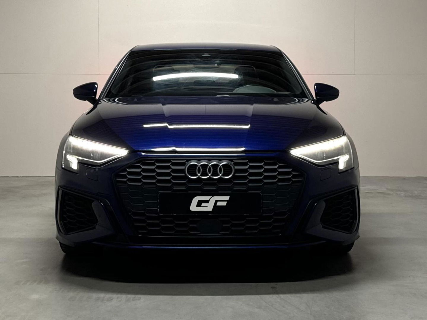 Audi A3 Limousine 35 TFSI S-Line Black Edition CarPlay Camera