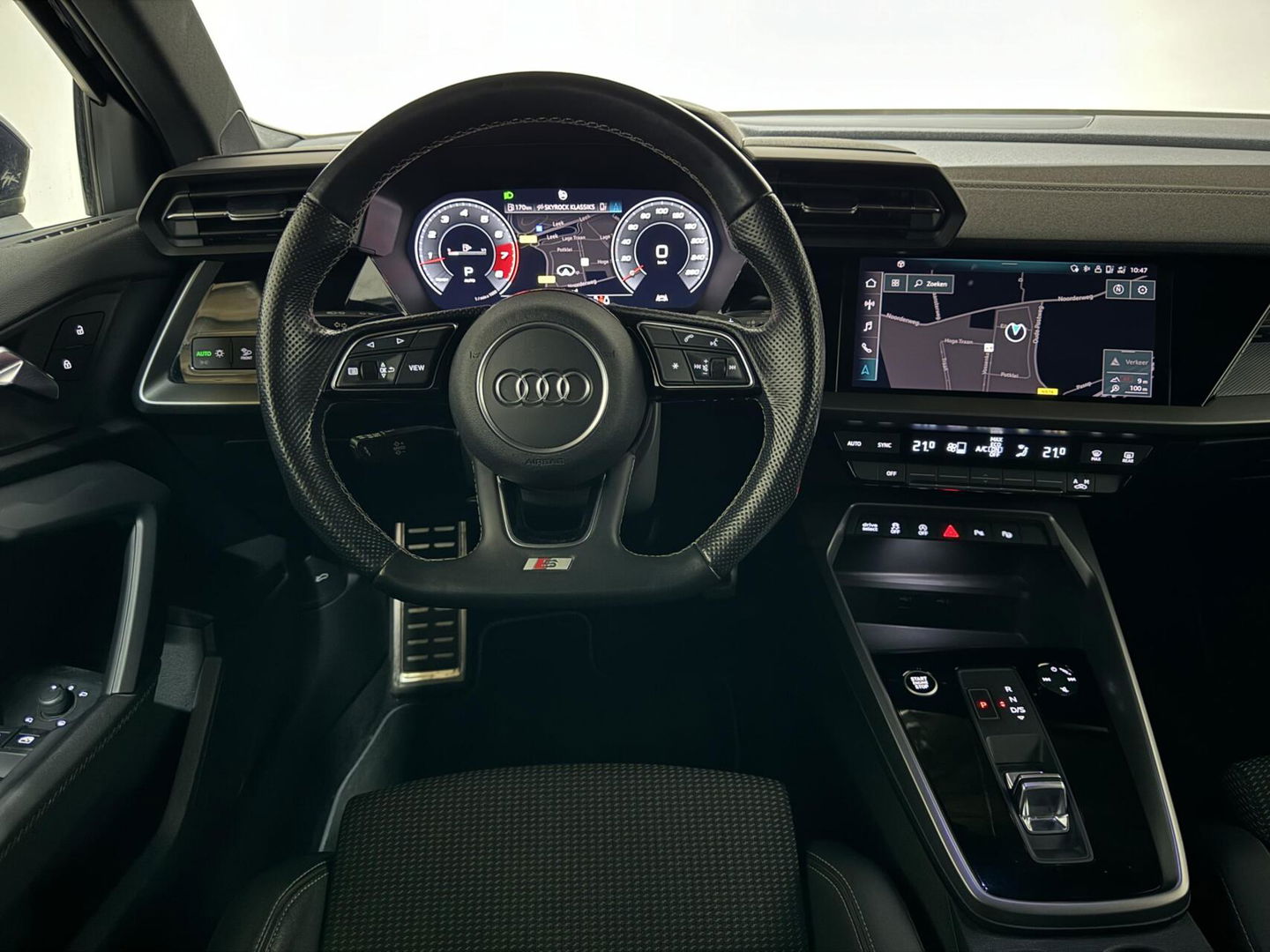 Audi A3 Limousine 35 TFSI S-Line Black Edition CarPlay Camera