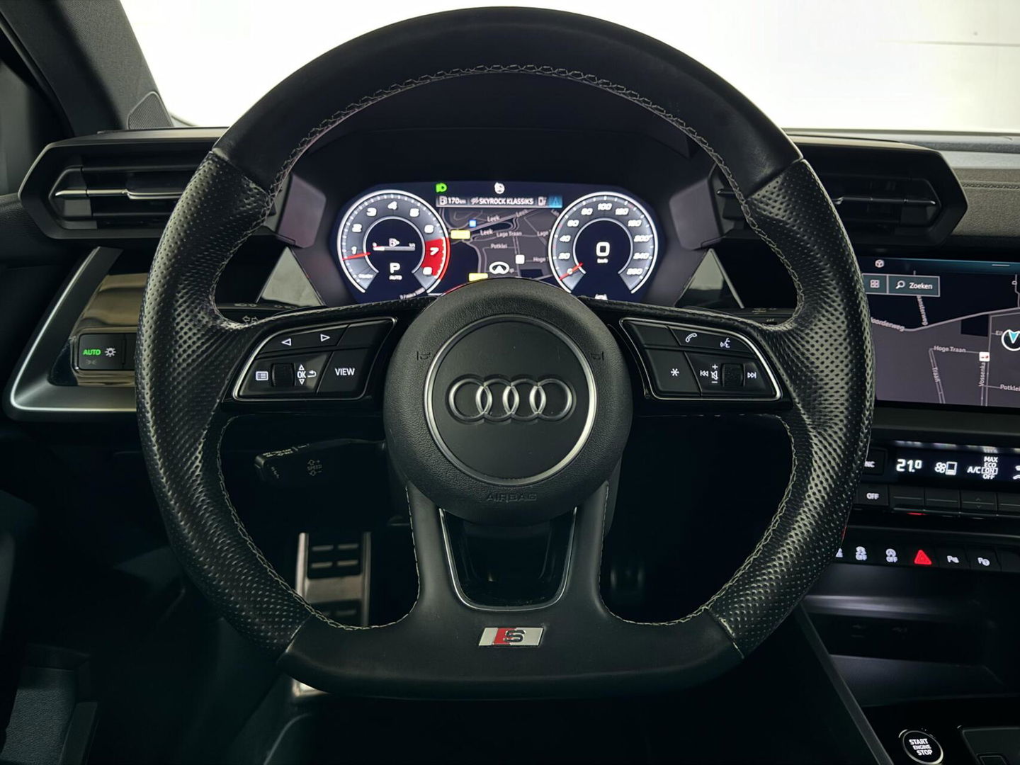 Audi A3 Limousine 35 TFSI S-Line Black Edition CarPlay Camera