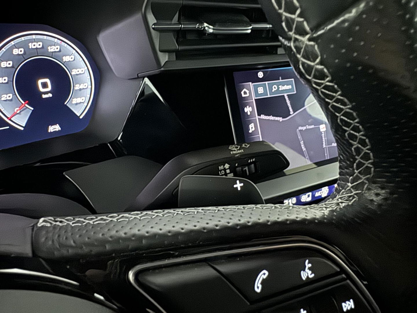 Audi A3 Limousine 35 TFSI S-Line Black Edition CarPlay Camera