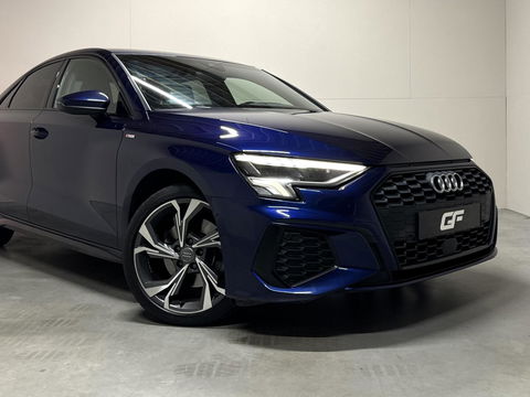 Audi A3 Limousine 35 TFSI S-Line Black Edition CarPlay Camera