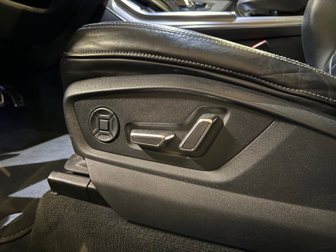 Audi Q8 55 TFSI quattro 3X S Line Pano|RS Seat|B&O|Memory
