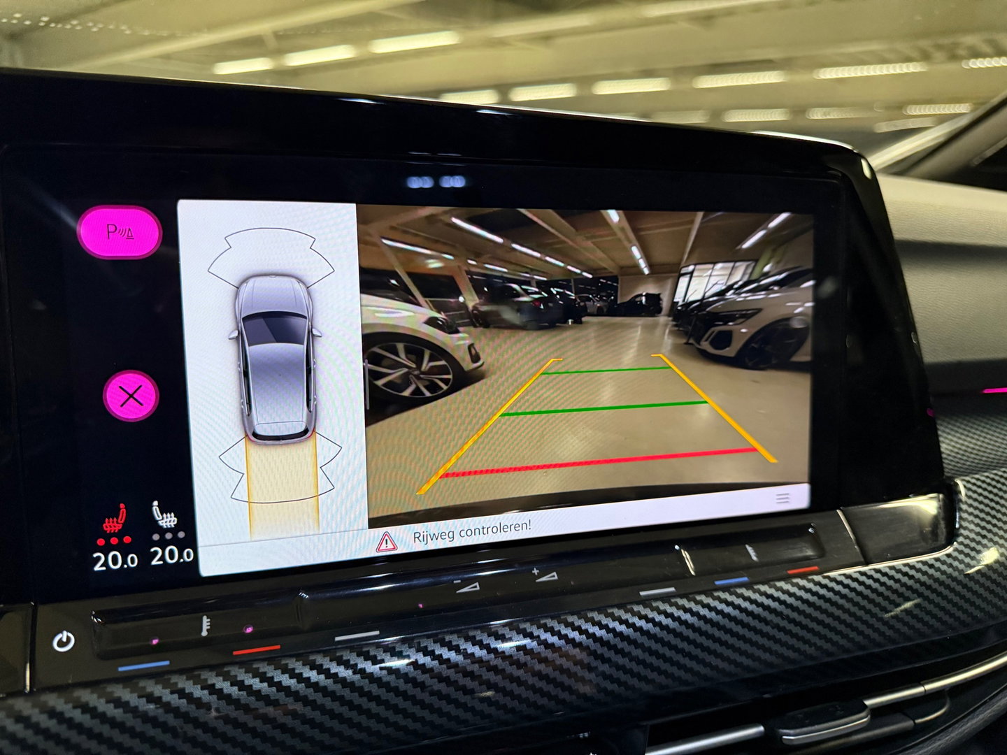 Volkswagen Golf 1.5 eTSI R-Line Business 8R Pack|Keyless|IQ