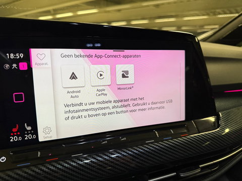 Volkswagen Golf 1.5 eTSI R-Line Business 8R Pack|Keyless|IQ