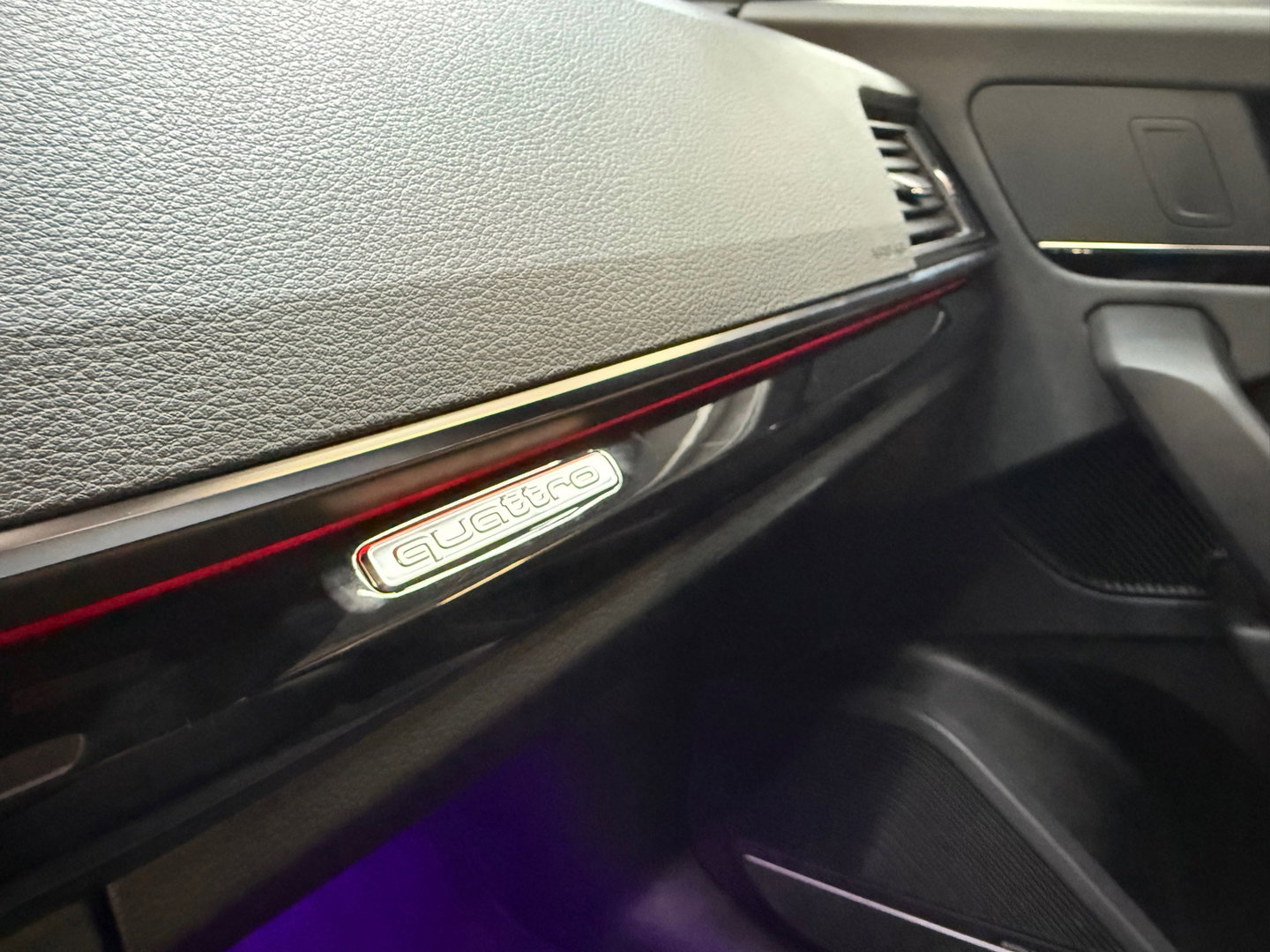 Audi Q5 50 TFSI e 3X S Line Pano|B&O|Trekhaak|Sfeer|Keyless