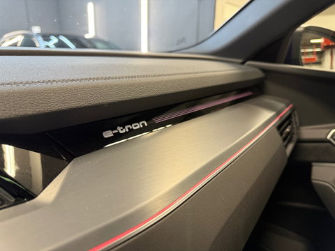 Audi e-tron 55 quattro S edition 95 kWh Pano|RS Seat|B&O|NAP