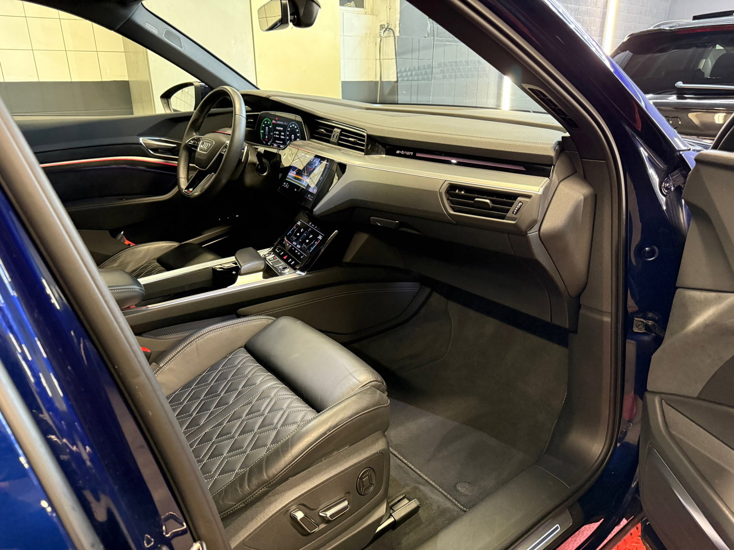 Audi e-tron 55 quattro S edition 95 kWh Pano|RS Seat|B&O|NAP