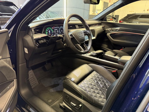 Audi e-tron 55 quattro S edition 95 kWh Pano|RS Seat|B&O|NAP