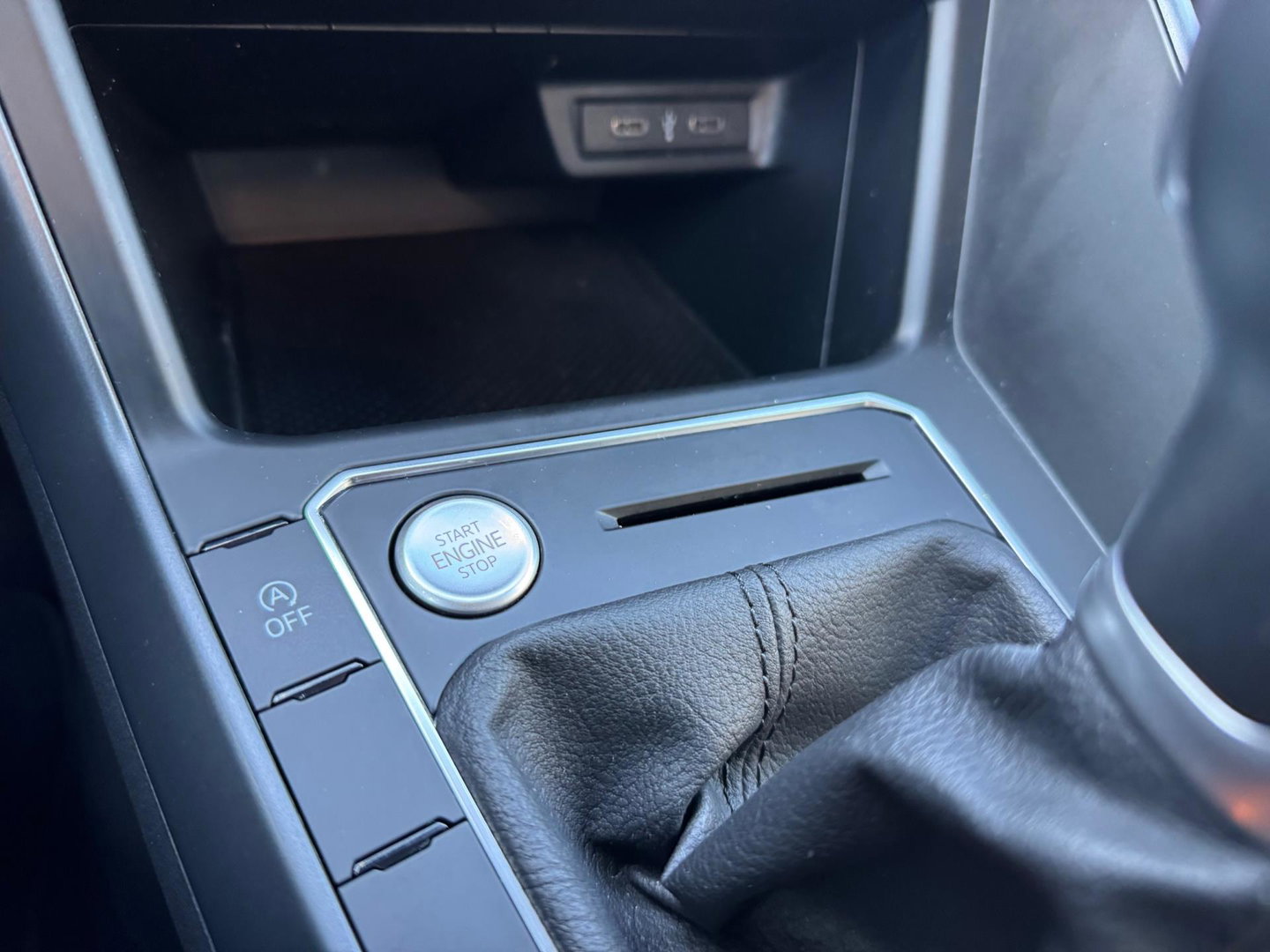 Volkswagen Taigo 1.0 TSI 3X R-Line DSG Virtual Led Clima Camera