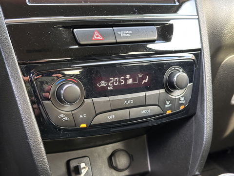 Suzuki Vitara 1.0 Boosterjet Select | Origineel Nederlands | Cruise Control | Achteruitrijcamera | Apple Carplay | Stoelverwarming | Android Auto | DAB |