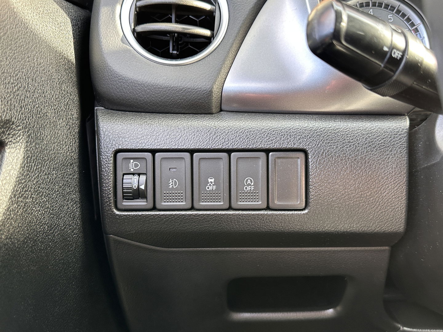 Suzuki Vitara 1.0 Boosterjet Select | Origineel Nederlands | Cruise Control | Achteruitrijcamera | Apple Carplay | Stoelverwarming | Android Auto | DAB |