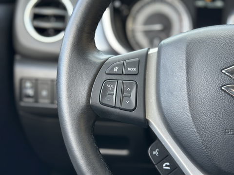 Suzuki Vitara 1.0 Boosterjet Select | Origineel Nederlands | Cruise Control | Achteruitrijcamera | Apple Carplay | Stoelverwarming | Android Auto | DAB |