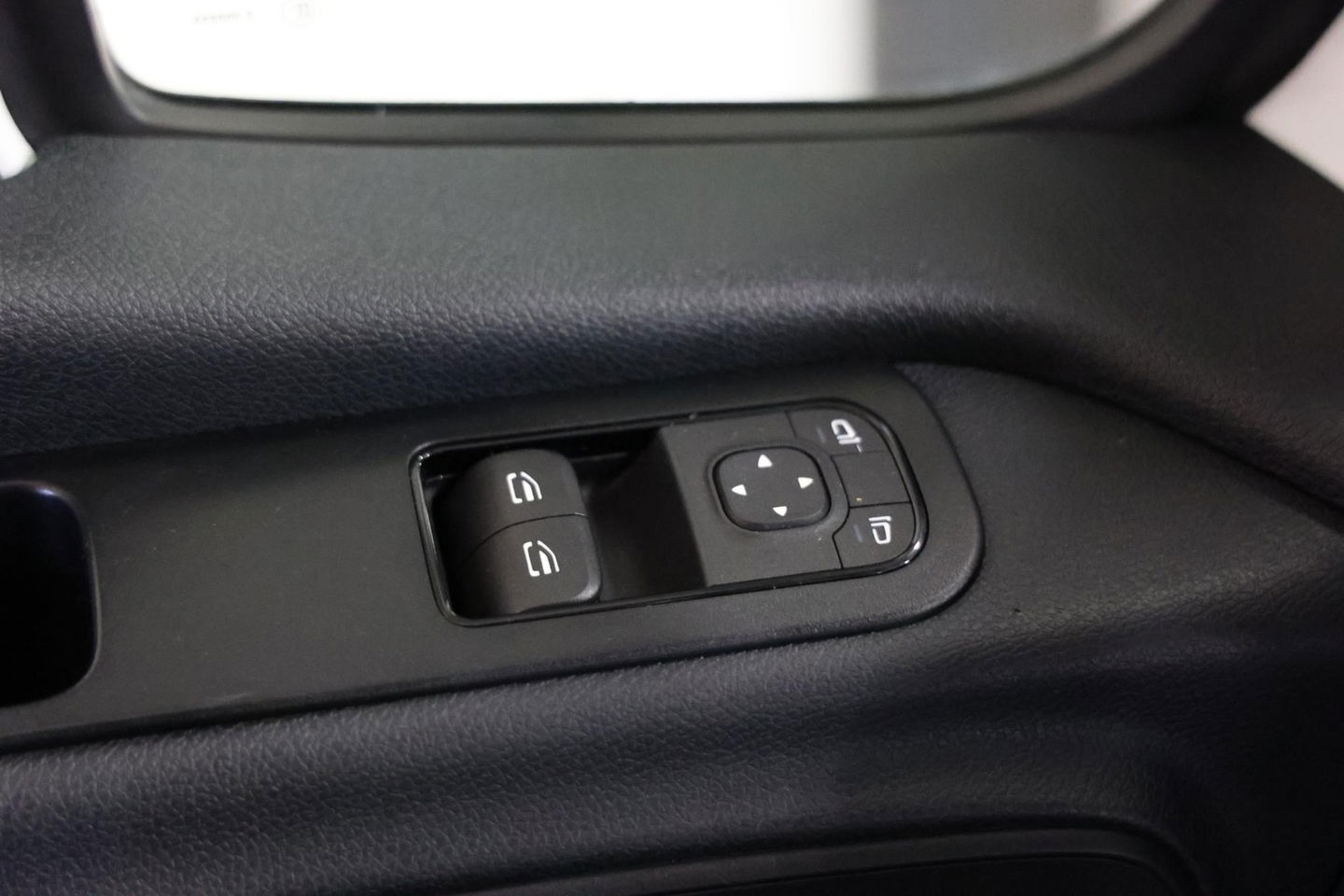 Mercedes-Benz Sprinter 315 BAKWAGEN MET LAADKLEP AUTOMAAT